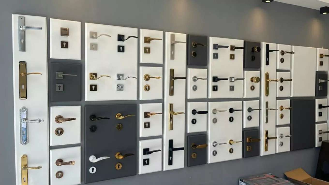 تجهیزات درب و کابینت نوری