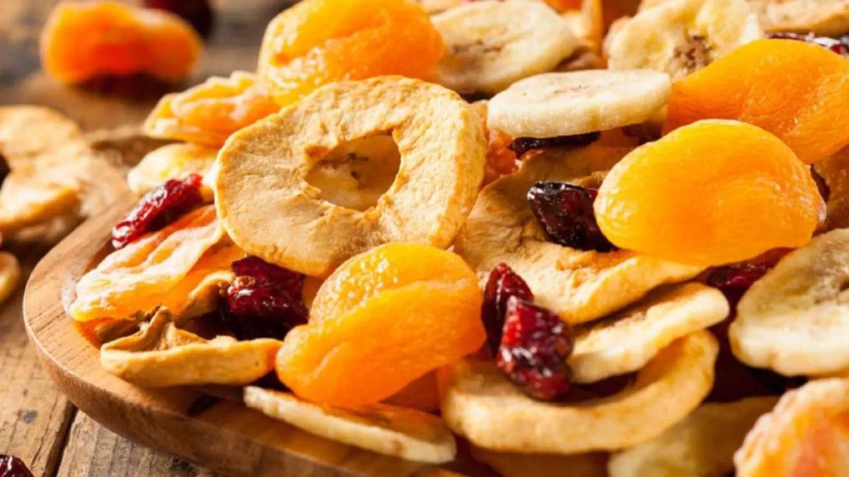 میوه جات خشک شده مطهر کلور
