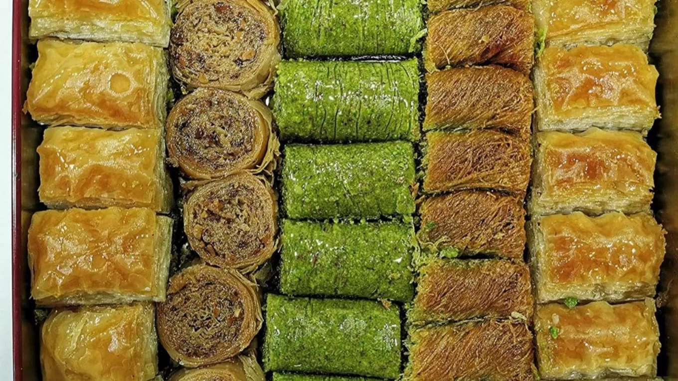 تولیدی و فروش باقلوا