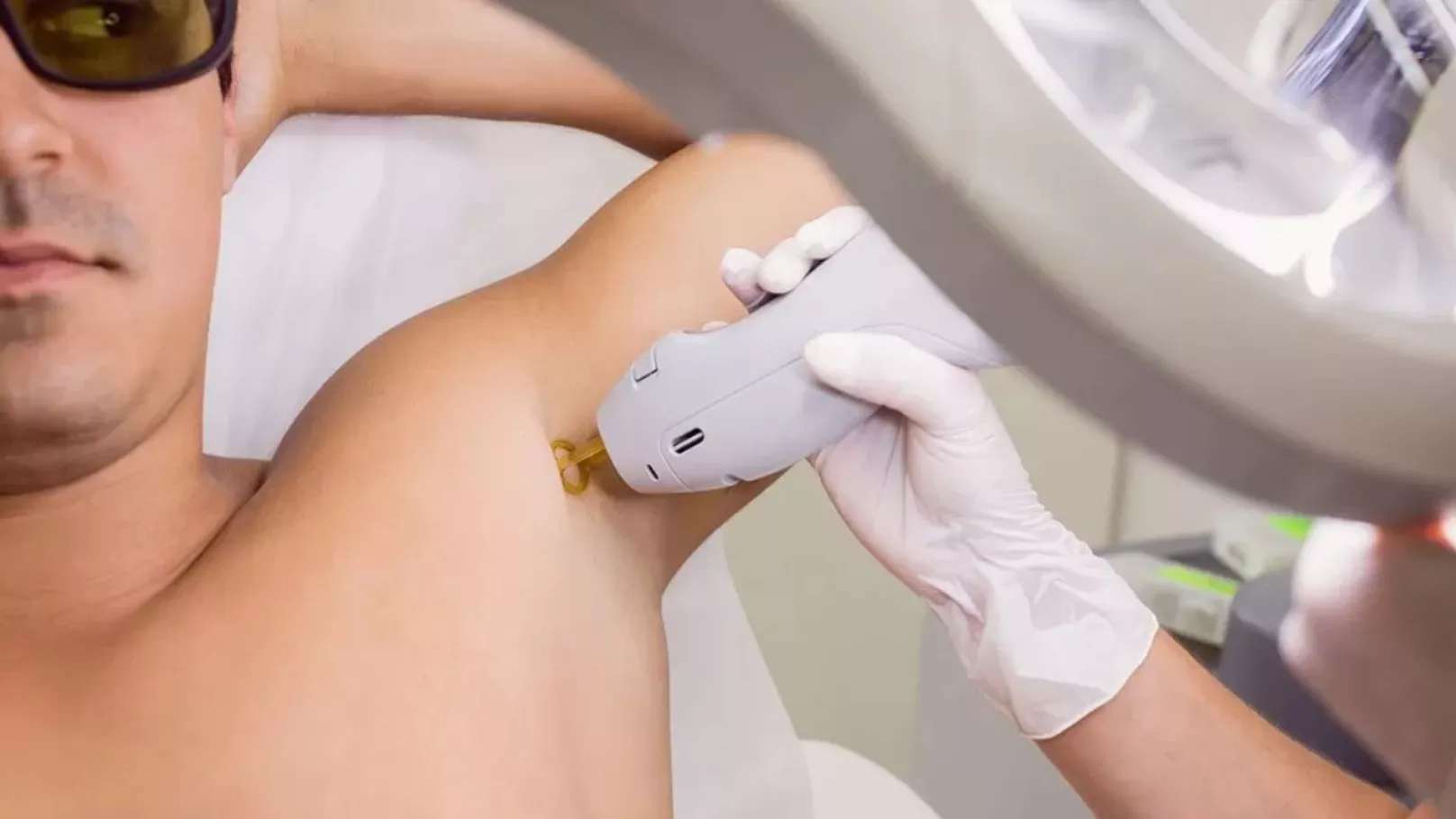 مرکز تخصصی لیزر نابلکس