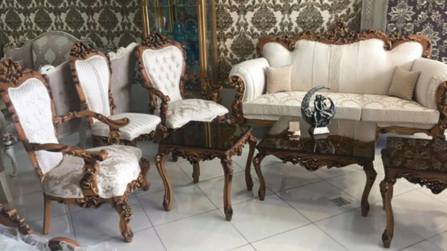 مبل میزانسن