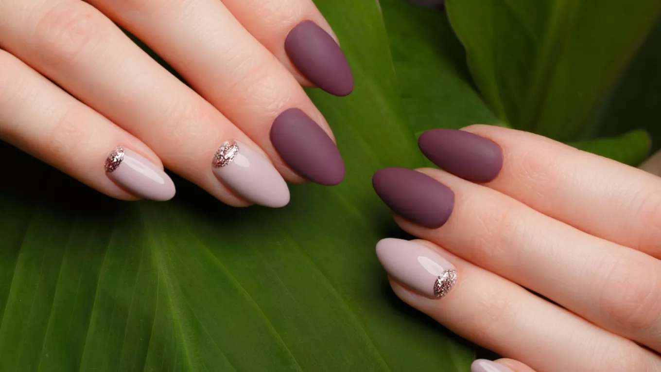 آرایشگاه سارا احمد زاده