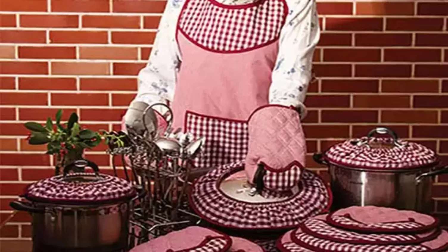 سرویس آشپزخانه کفشدوزک