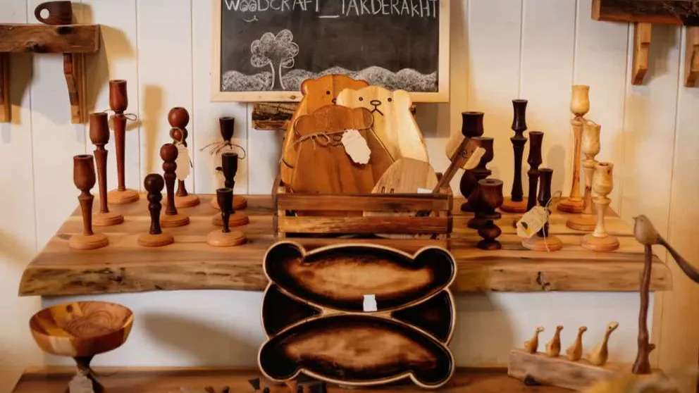 گروه صنعتی هنری درخت