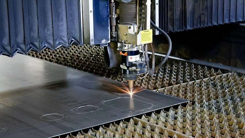 برش لیزر فلزات