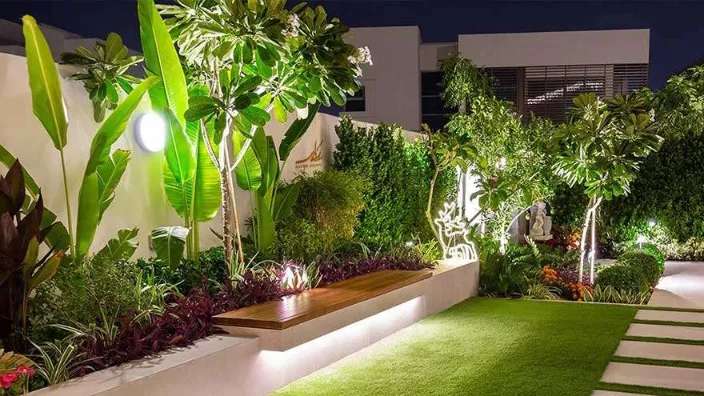 محوطه سازی خانه زیبا در رامسر