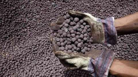 شرکت ورنا تجارت اصفهان