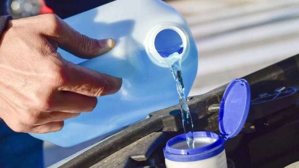 شیشه شوی شرکت جهان شیمی