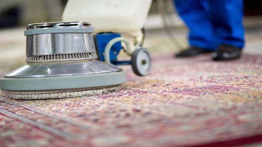 قالیشویی کویر در یزد