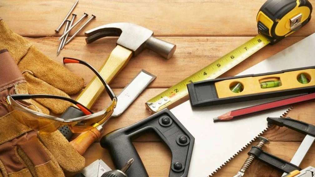 ابزارالات صنعتی ساختمانی قجری