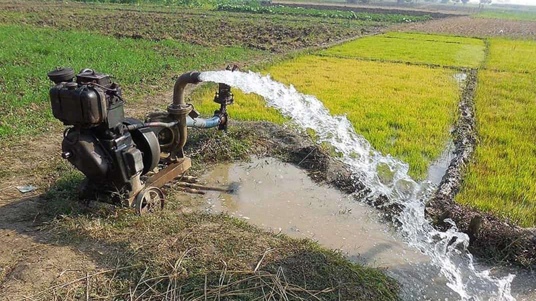 فروشگاه پمپ صداقت در بانه