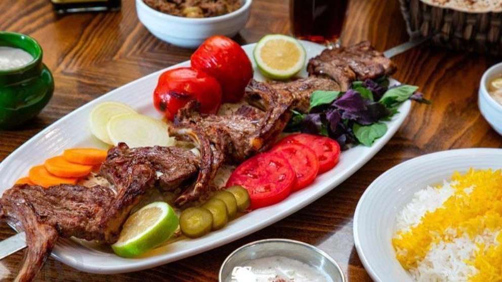 رستوران خان بابا در گلستان