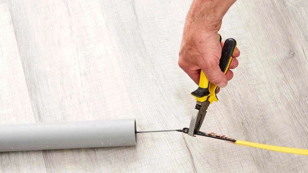 مونتاژ تابلو امیری