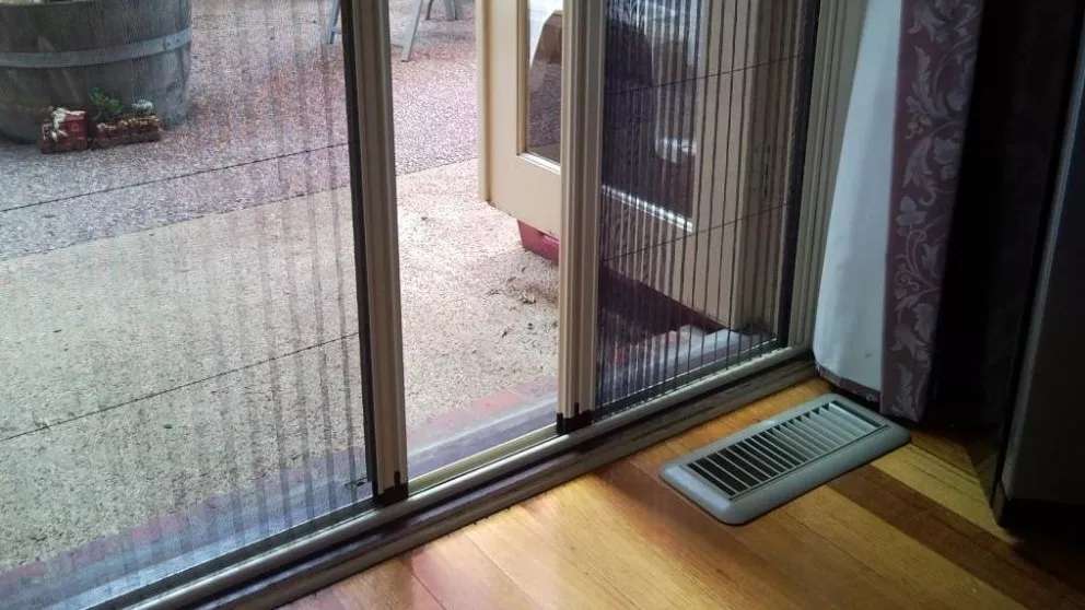 درب و پنجره و توری پلیسه نادر