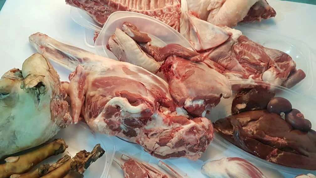 مرغ و گوشت گرم تورتک