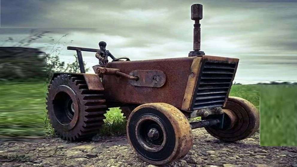 مجسمه آهنی روح بخش