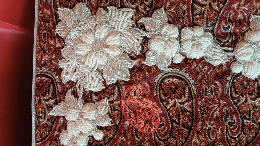 آموزشگاه و کارگاه ترمه دوزی