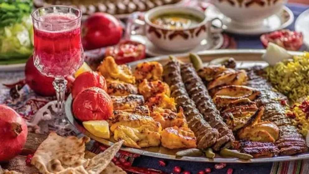 رستوران نمونه ولیعصر