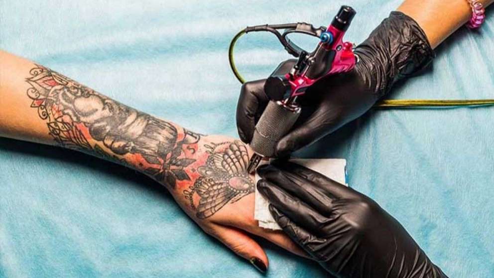 تتو بدن ونوس