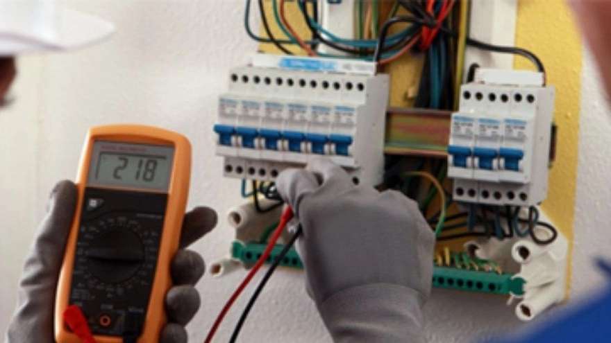 برقکار ساختمان و صنعتی نبوی