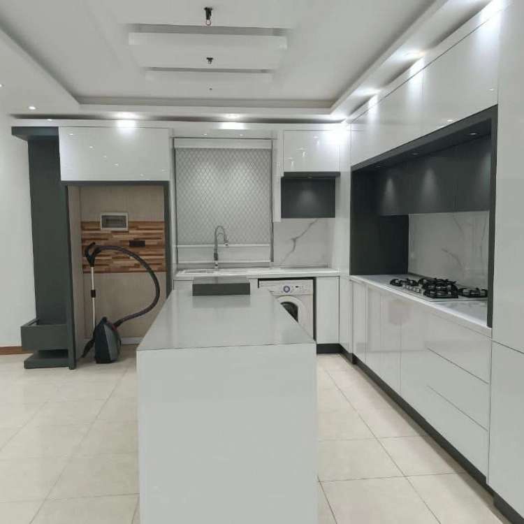 کابینت هایگلاس مدرن رنگ سفید