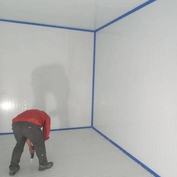 ساندویچ پنل و سردخانه سازی