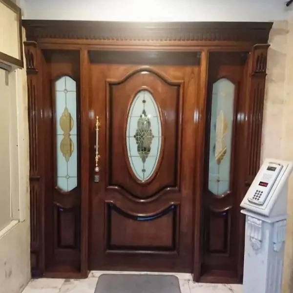 پله پیچ و نرده چوبی و مصنوعات چوبی ماکان چوب
