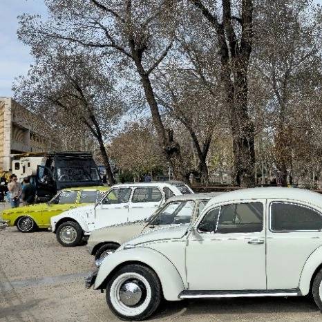 حضور امداد خودرو قزوین نماینده کانون جهانگردی و اتومبیلرانی در اولین نمایشگاه خودرو های کلاسیک استان قزوین