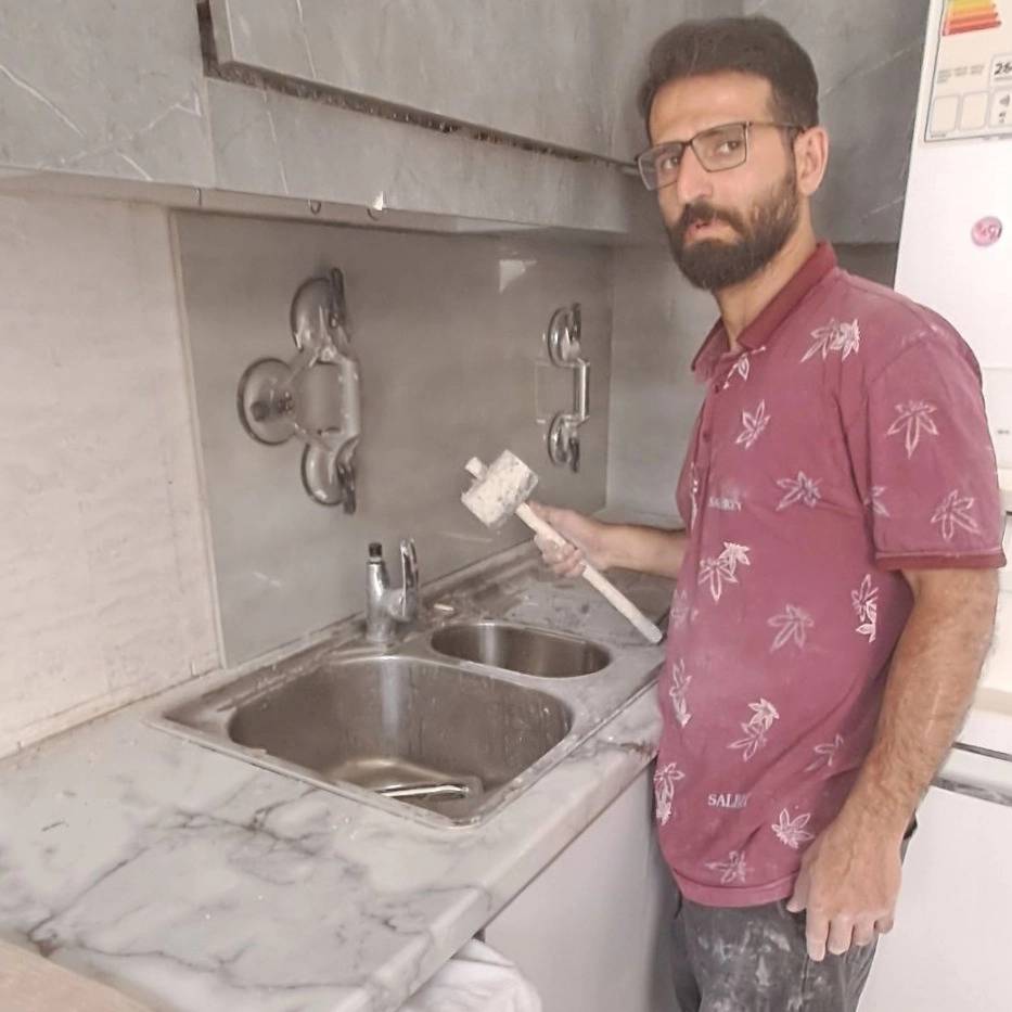 تخریب و بازسازی در بنی هاشم تهران