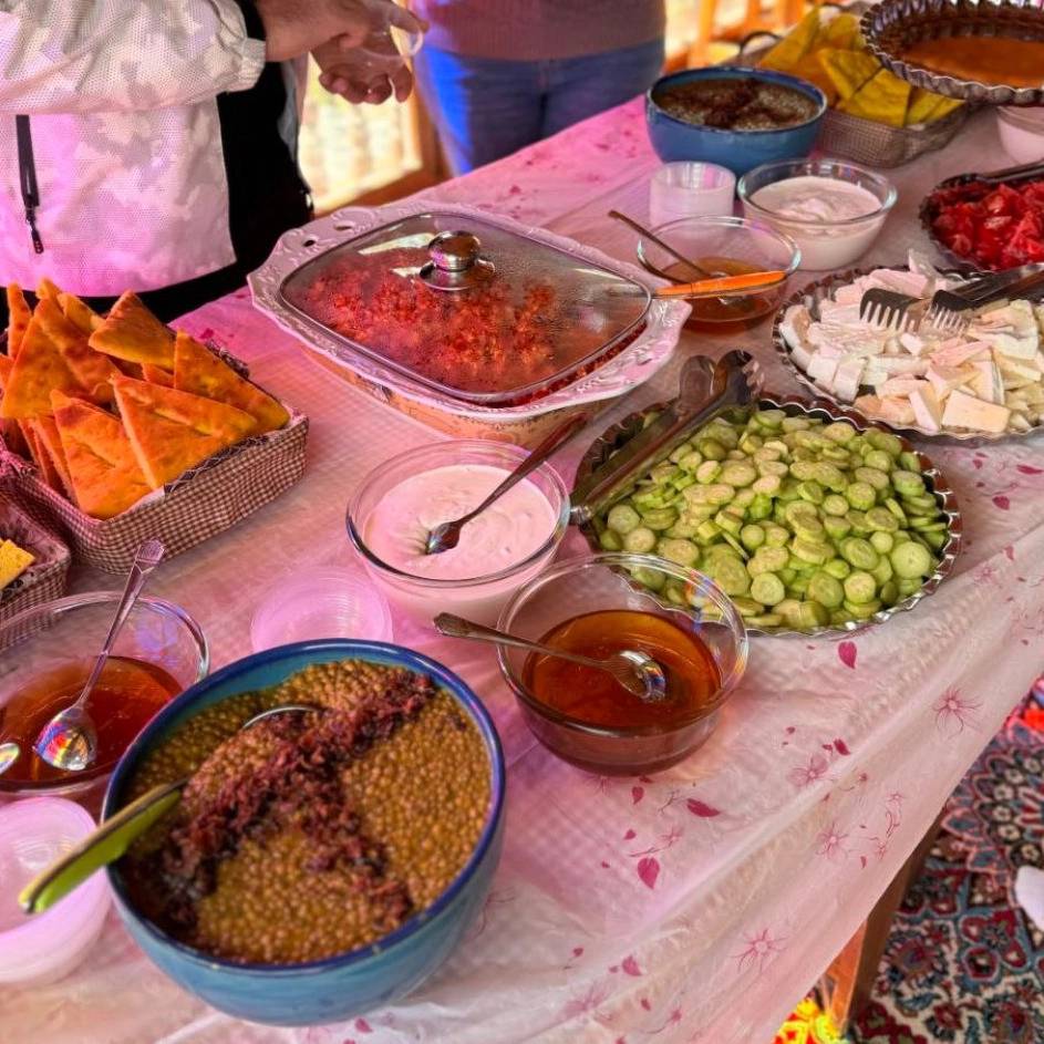 اقامتگاه بومگردی بام رودبار
