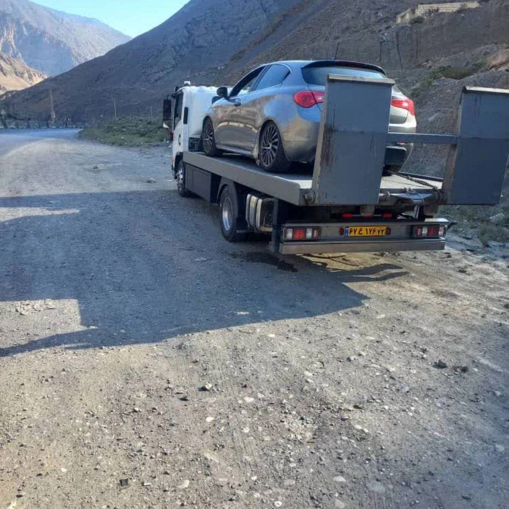 خودرو بر و جرثقیل جاده هراز قائم در مازندران