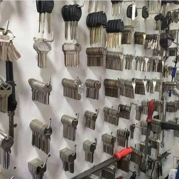 1701942038493.webp