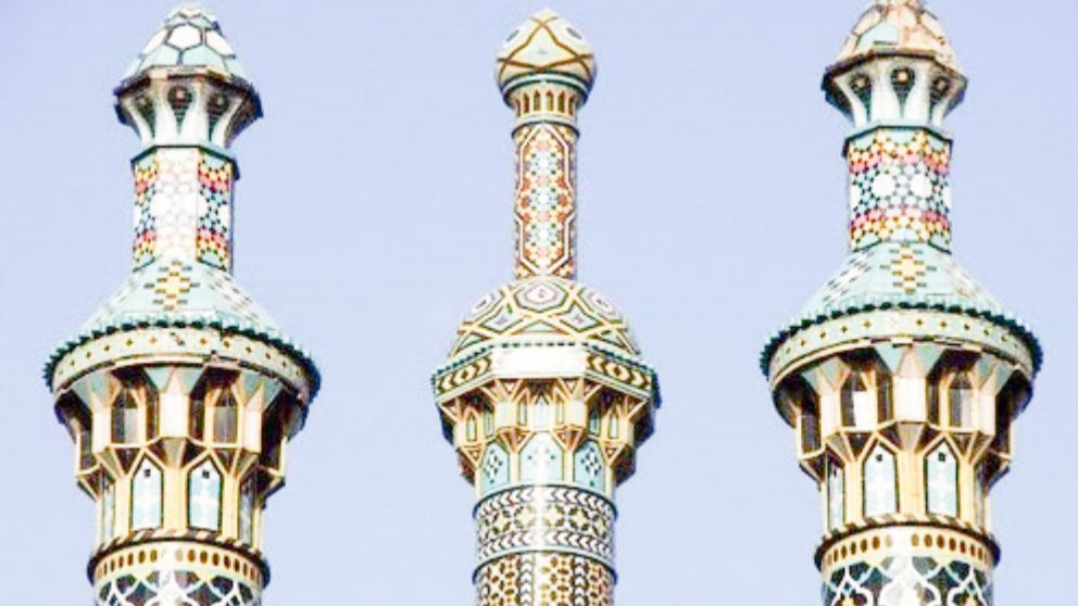 از چه زمانی برای مساجد گلدسته و گنبد ساخته شد؟ آیا این سبک فقط ویژه معماری اسلامی است؟