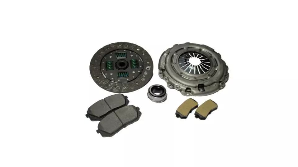 کیت کلاچ چیست و از چه بخشهایی تشکیل شده است؟