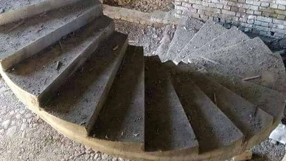مراحل طراحی و اجرای پله بتنی
