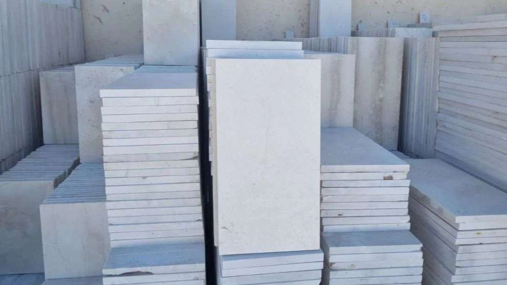 مرمریت سفید سبزوار و خورشید