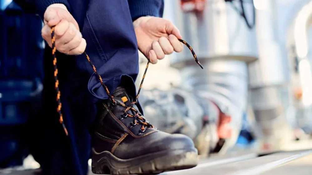 مزایای استفاده از کفشهای ایمنی
