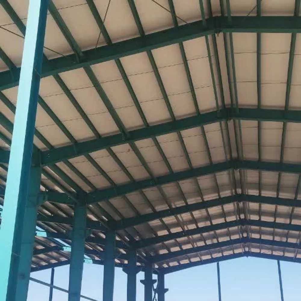 اجرای سقف ساندویچ پانل