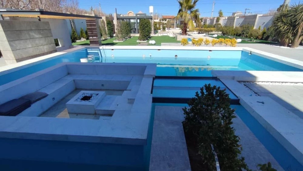 تجهیزات استخر، سونا و جکوزی شیراز