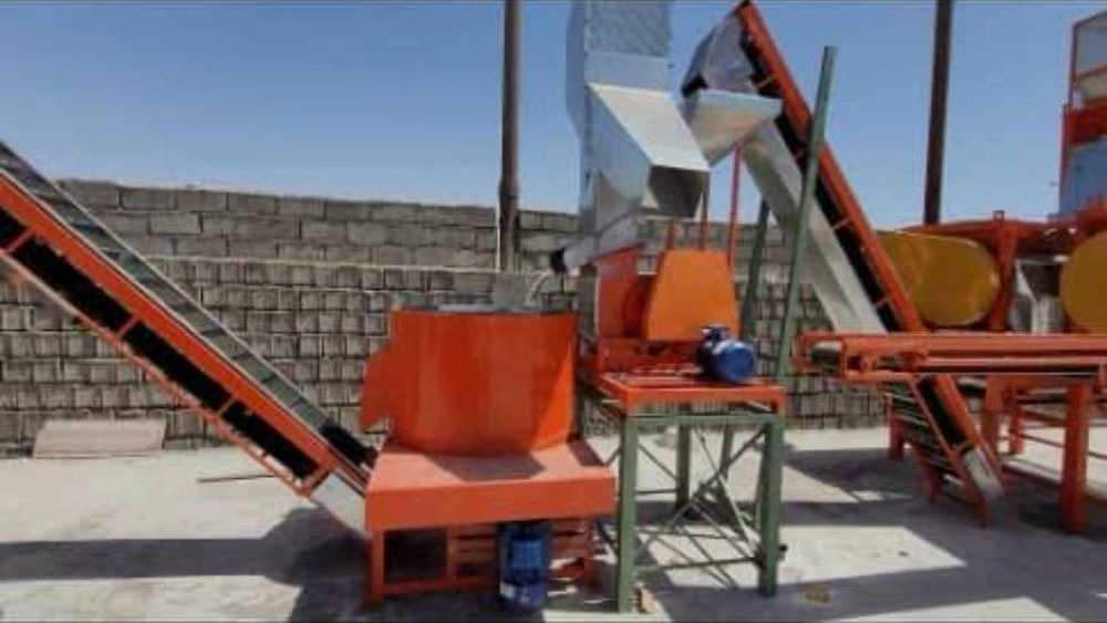 دستگاه چرخ آبی پوستگیری پسته