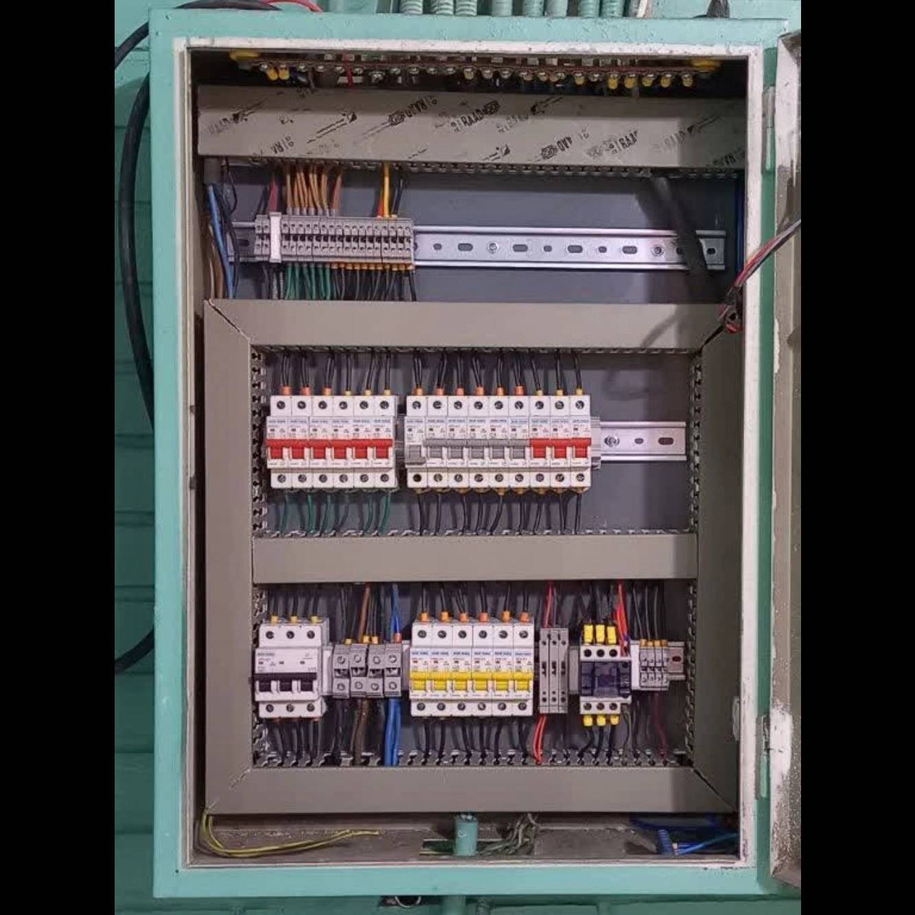 تابلو برق کارخانه تابلو برق کارخانه