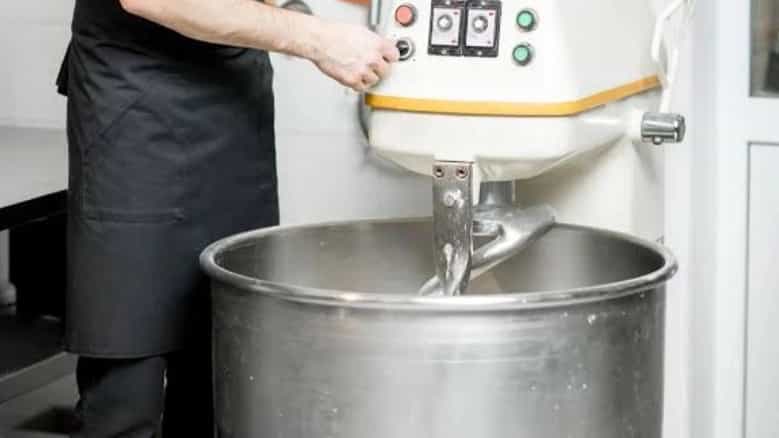 مرکز تخصصی تعمیرات خمیرگیر و میکسر در اصفهان مرکز تخصصی تعمیرات خمیرگیر و میکسر در اصفهان