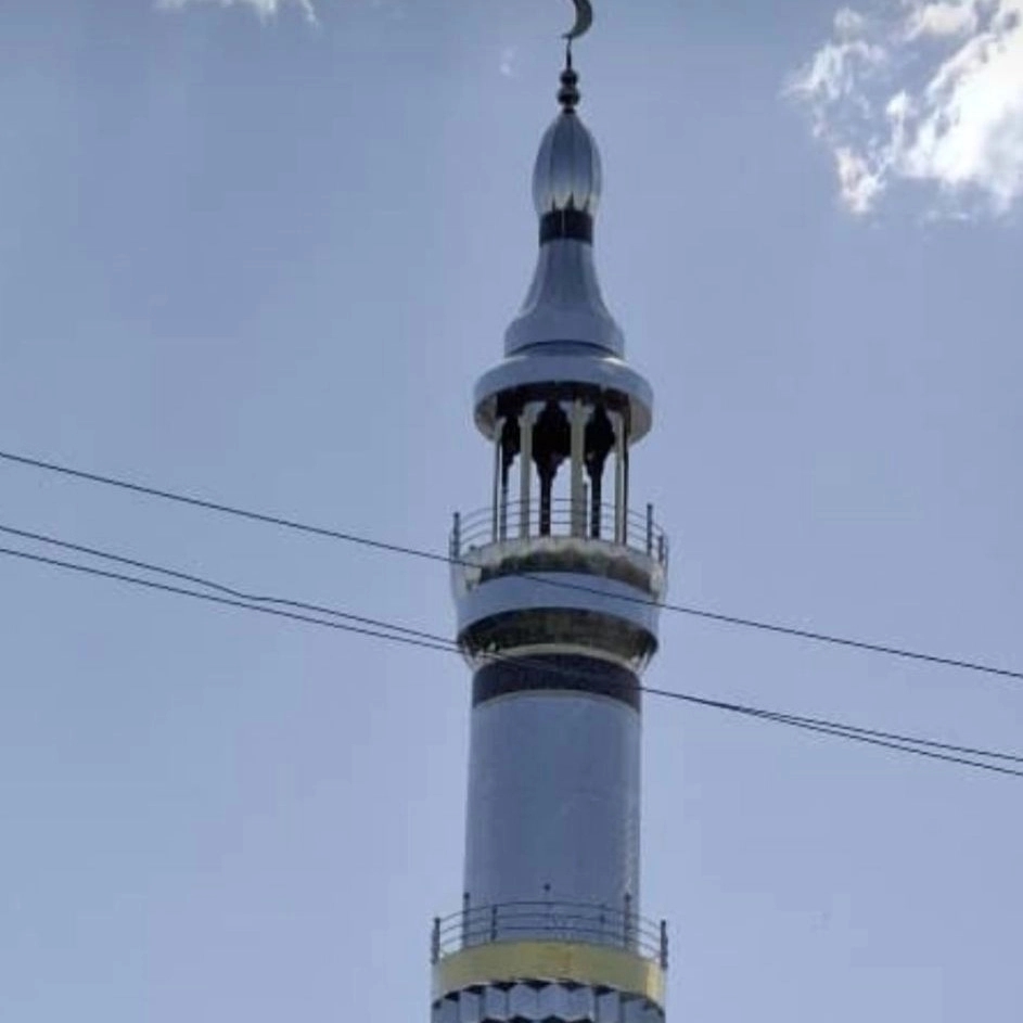گلدسته استیل نقره ای. ۱۵ متری کرمانشاه سر پل ذهاب گلدسته استیل نقره ای. ۱۵ متری کرمانشاه سر پل ذهاب