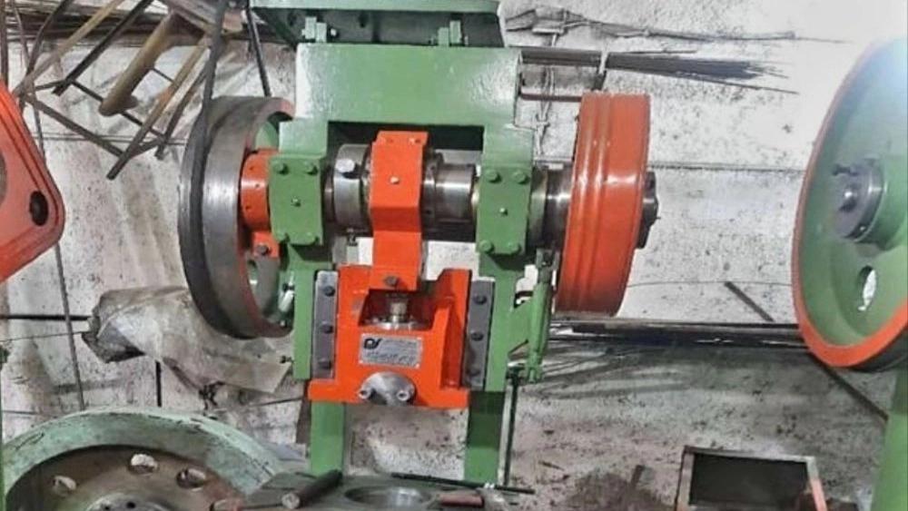 دستگاه پرس مناسب قطعات دکل و والپست؛ راهنمای انتخاب و خرید!!