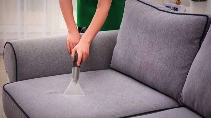 چرا زمستان بهترین زمان شستشوی فرش و مبل شویی است؟