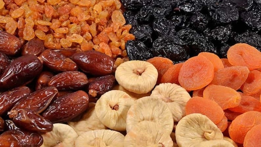 واردات و صادرات انواع میوه خشک دادی در تبریز