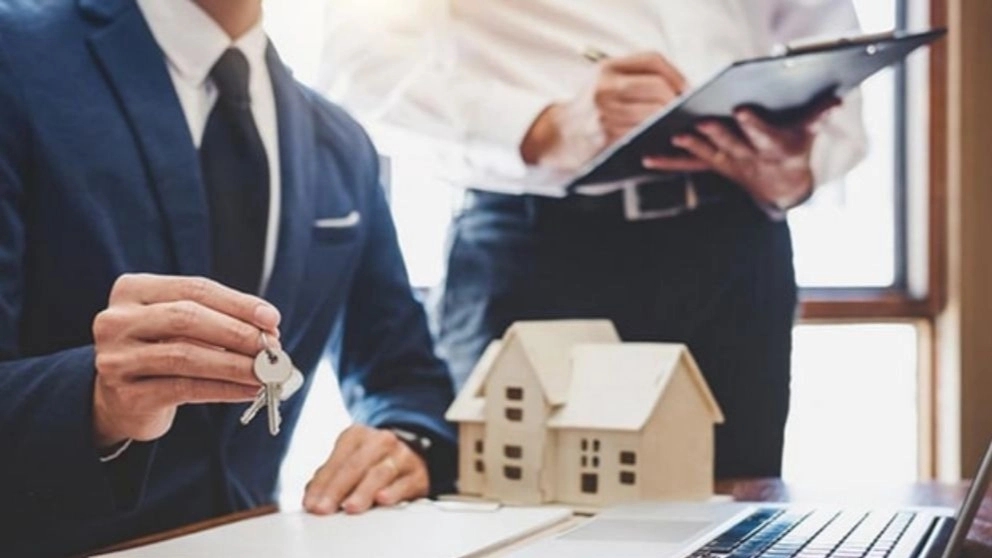 یک کارشناس حرفه ای املاک چه ویژگی هایی دارد؟