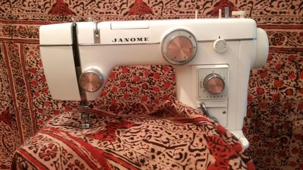 چرخ خیاطی ژانومه ۸۰۲ و نکات مهمی که باید بدانید