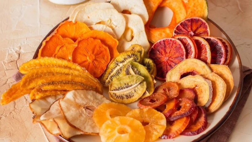 انواع میوه خشک
