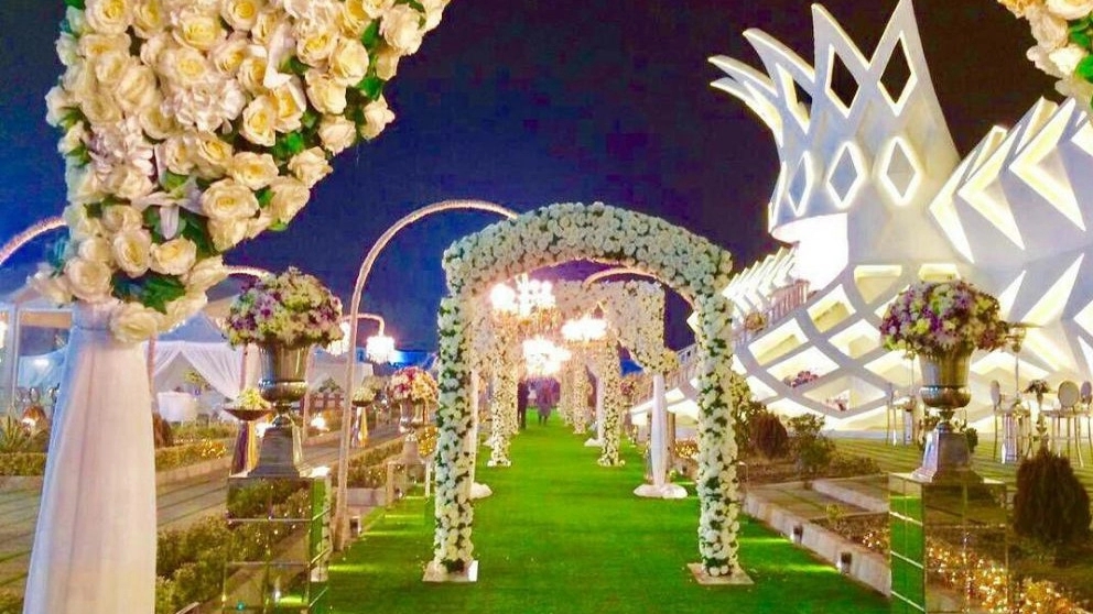 مهم ترین ویژگی های گل آرایی مراسم عروسی